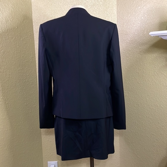 Theory 2 piece coat and skirt set - Picture 4 of 8